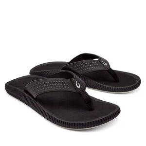 OluKai Men's Black Sandals